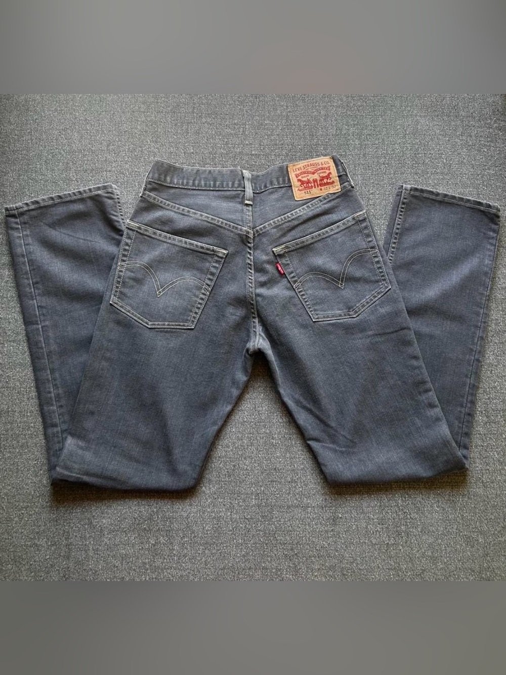 Levi's 511 Men's Slim Straight Leg Jeans in Dark Gray